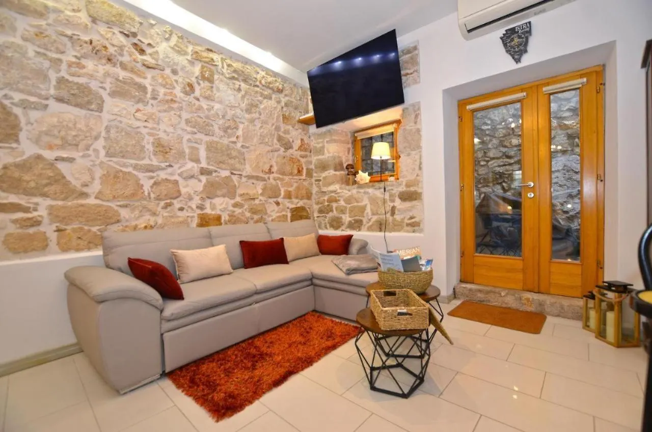 Apartment Michaela 4-Sterne & Parking Rovinj