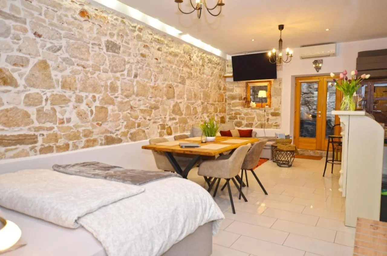 Apartment Michaela 4-Sterne & Parking Rovinj
